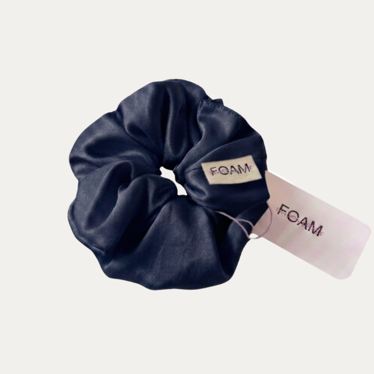 FOAM Silk scrunchie