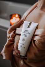 LUUV - naturlig B.U.S. kroppskräm – mellanljus hudton